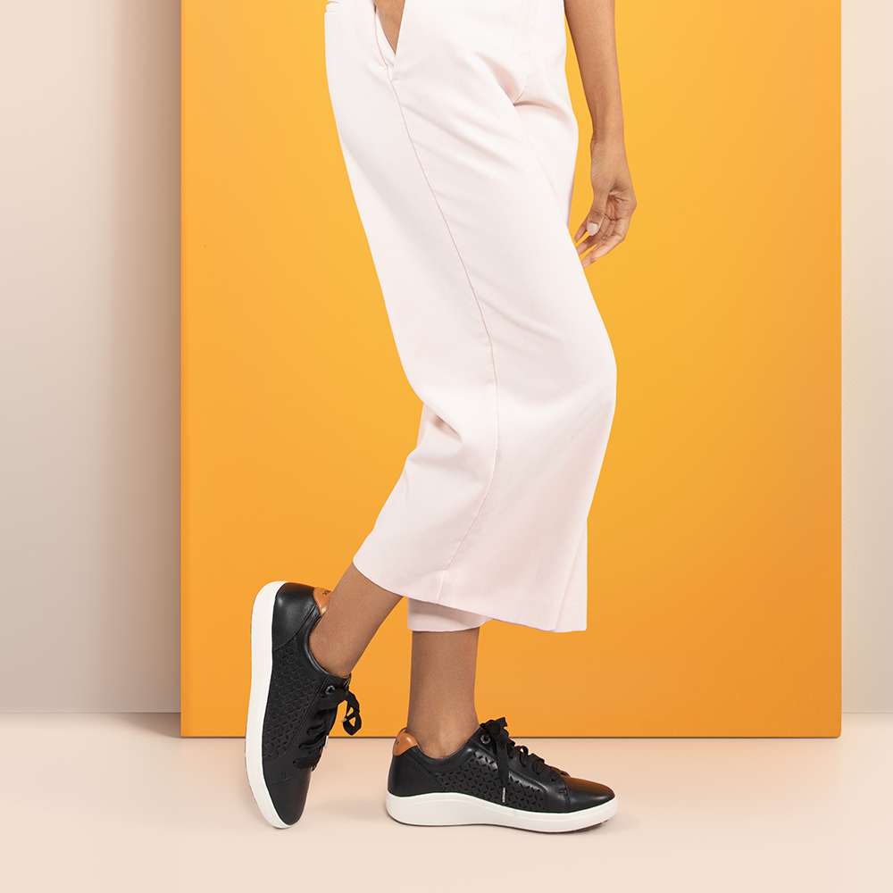 Courtney Lace-up Sneaker - Black Cutout