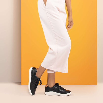 Courtney Lace-up Sneaker - Black Cutout