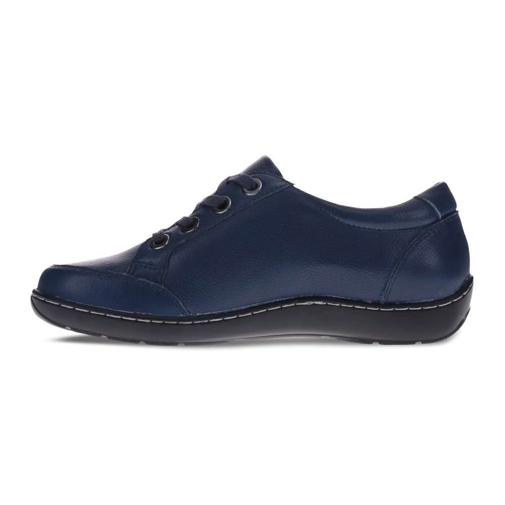 Wombat Lace-Up - Navy