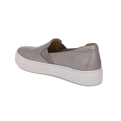 Carly 3 Slip-On Sneaker - Silver