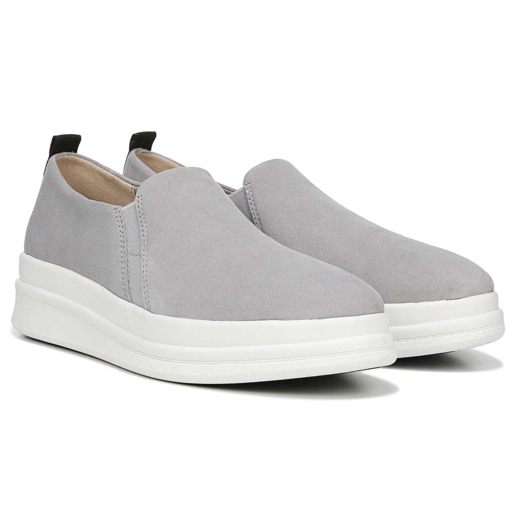 Yola Slip-On Sneaker - Grey