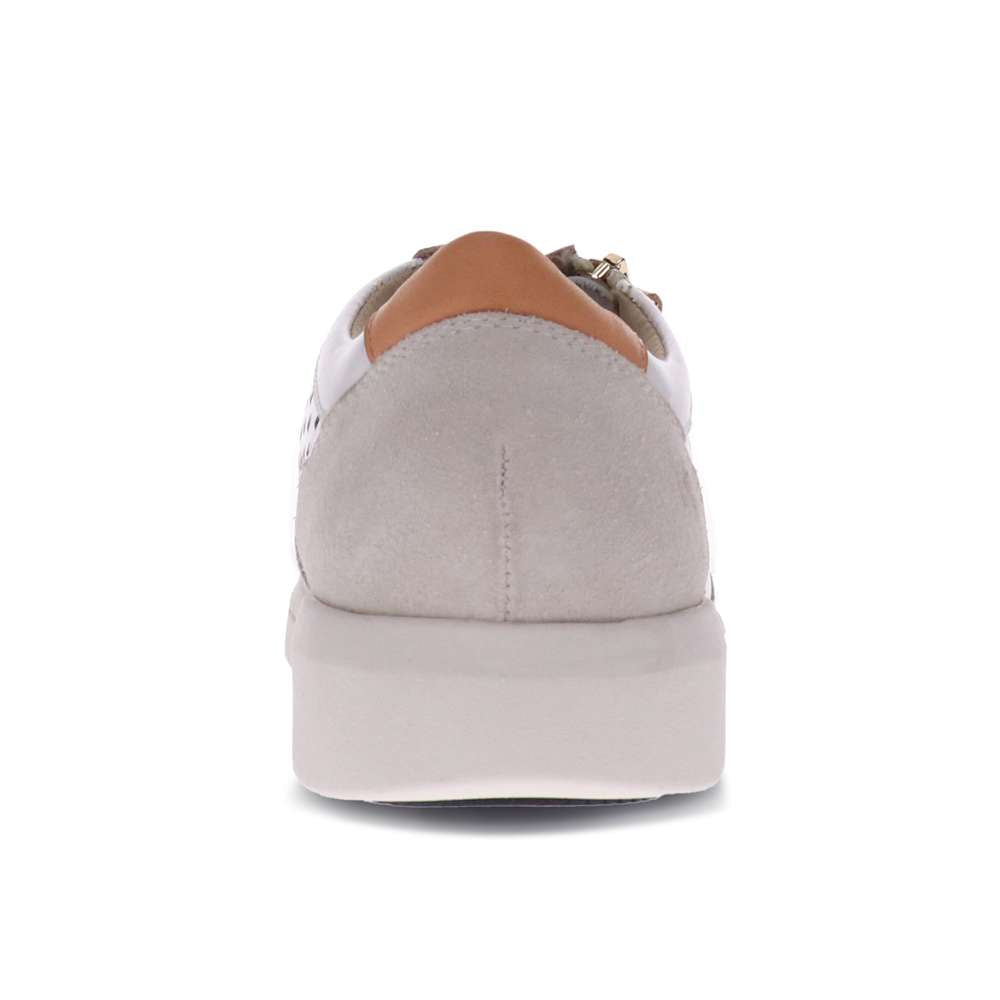 Baxley Sneaker - White/Apricot