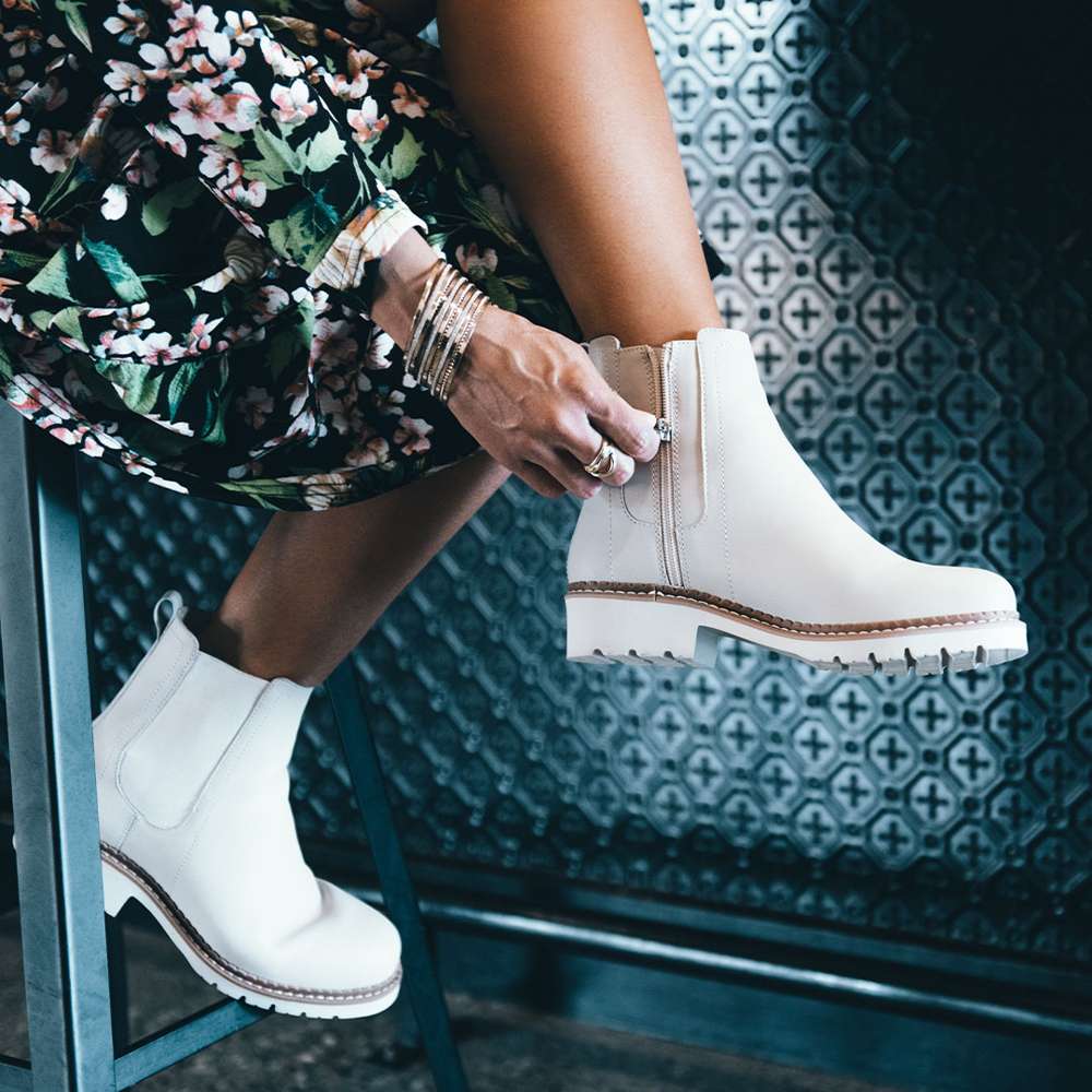 Polly Zip Boot - Black