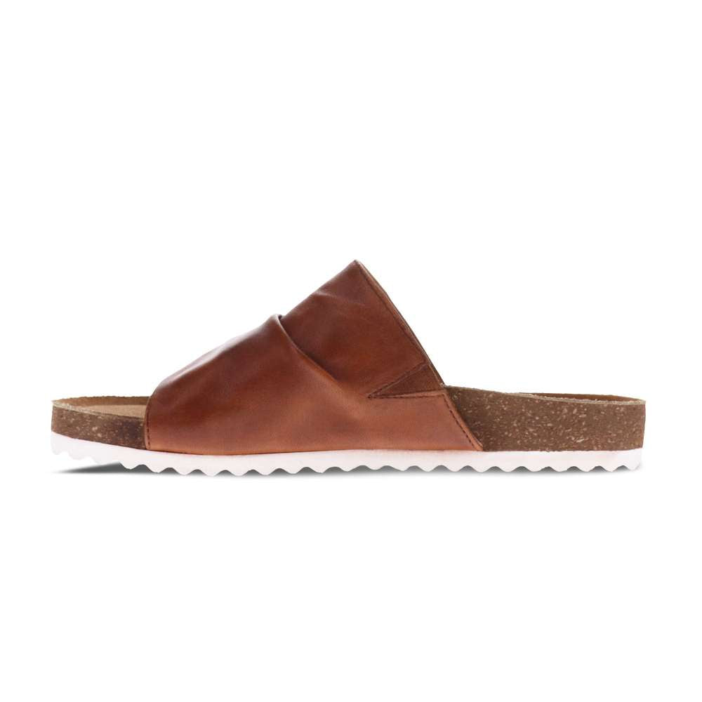 Blake Slide Sandal - Tan